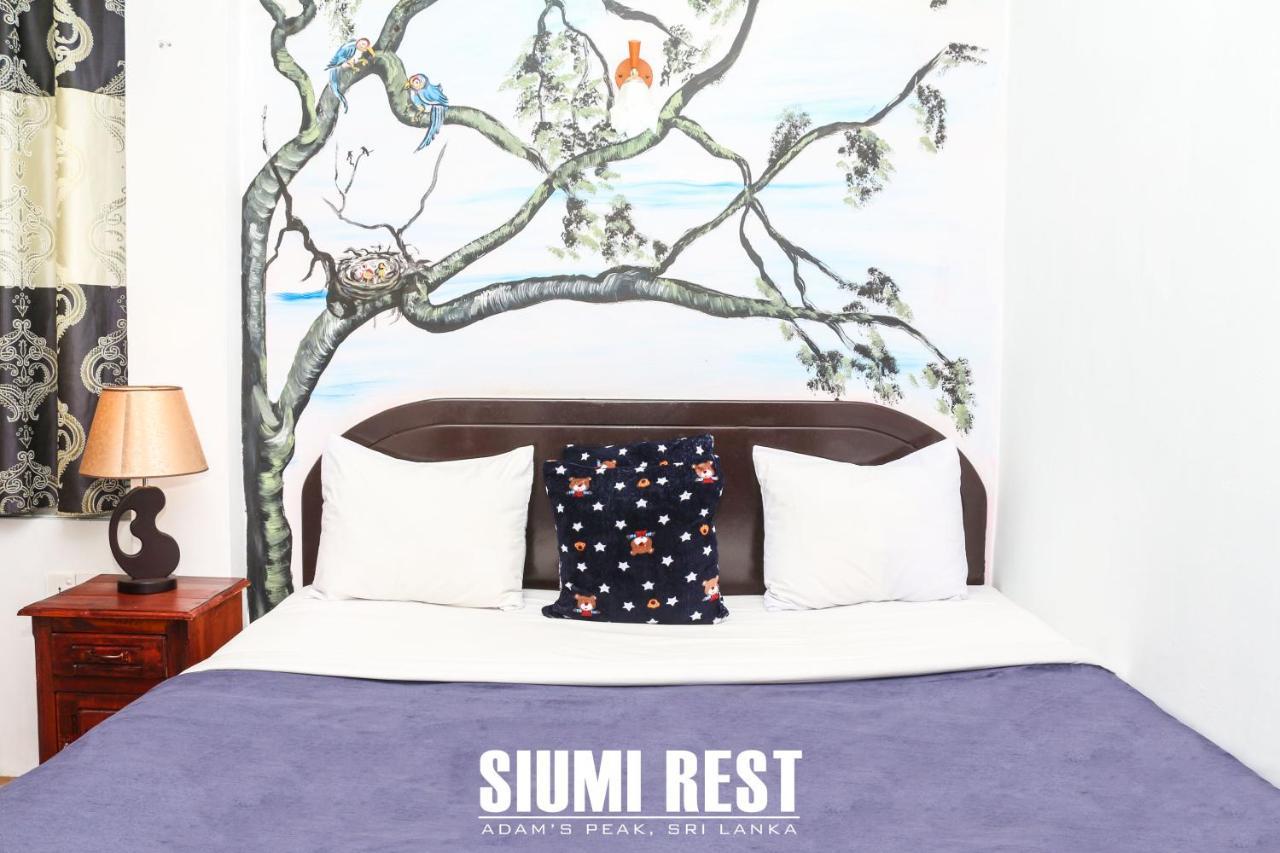Hotel Siumi Rest à Nallathanniya Extérieur photo